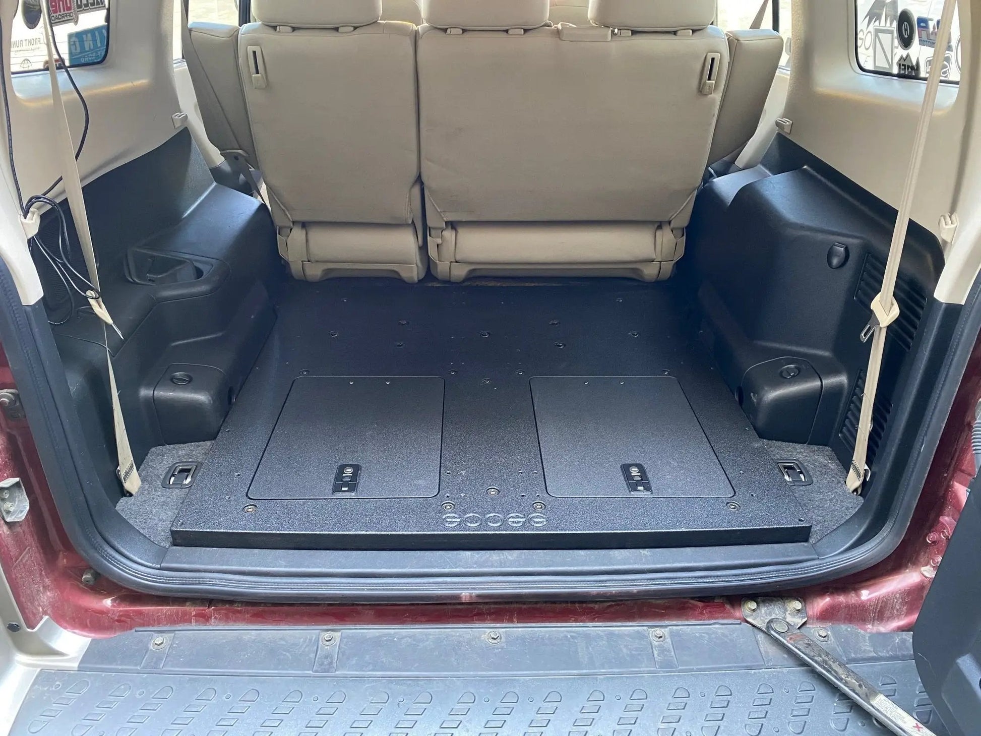 Mitsubishi Montero 1999-2006 3rd Gen. - Rear Plate System by Goose Gear