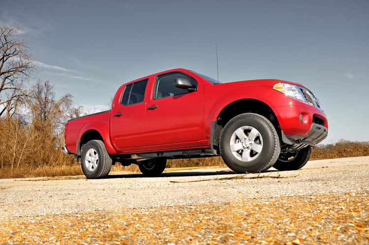 Rough Country 2.5 Inch Leveling Kit | Nissan Frontier (05-26)/Xterra (05-15) by Rough Country