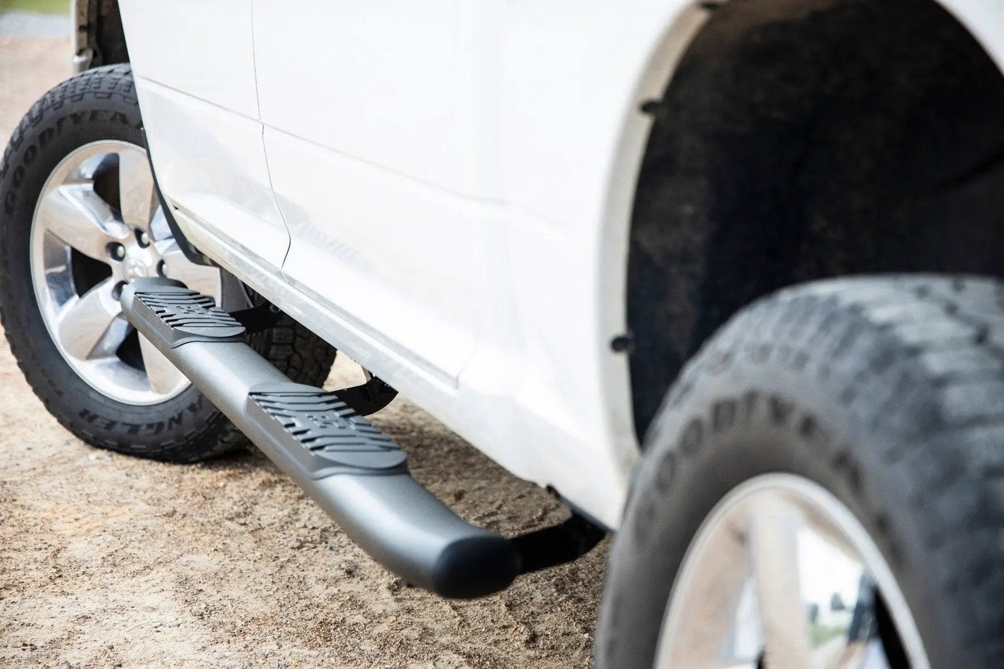 Rough Country Oval Nerf Step | Crew Cab | Black | Ram 1500/2500/3500 2WD/4WD (2010-2025 & Classic) by Rough Country