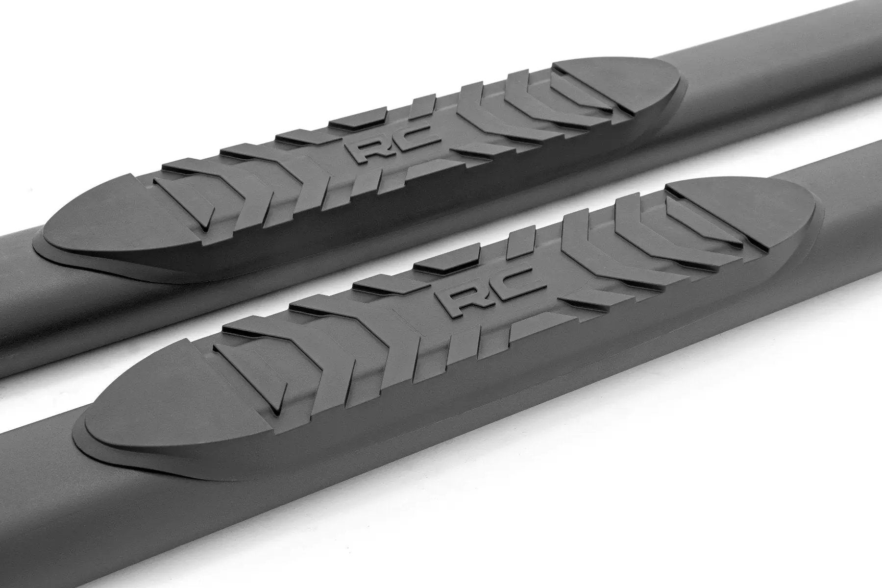 Rough Country Oval Nerf Step | Crew Cab | Black | Ford F-150 2WD/4WD (2009-2014) by Rough Country