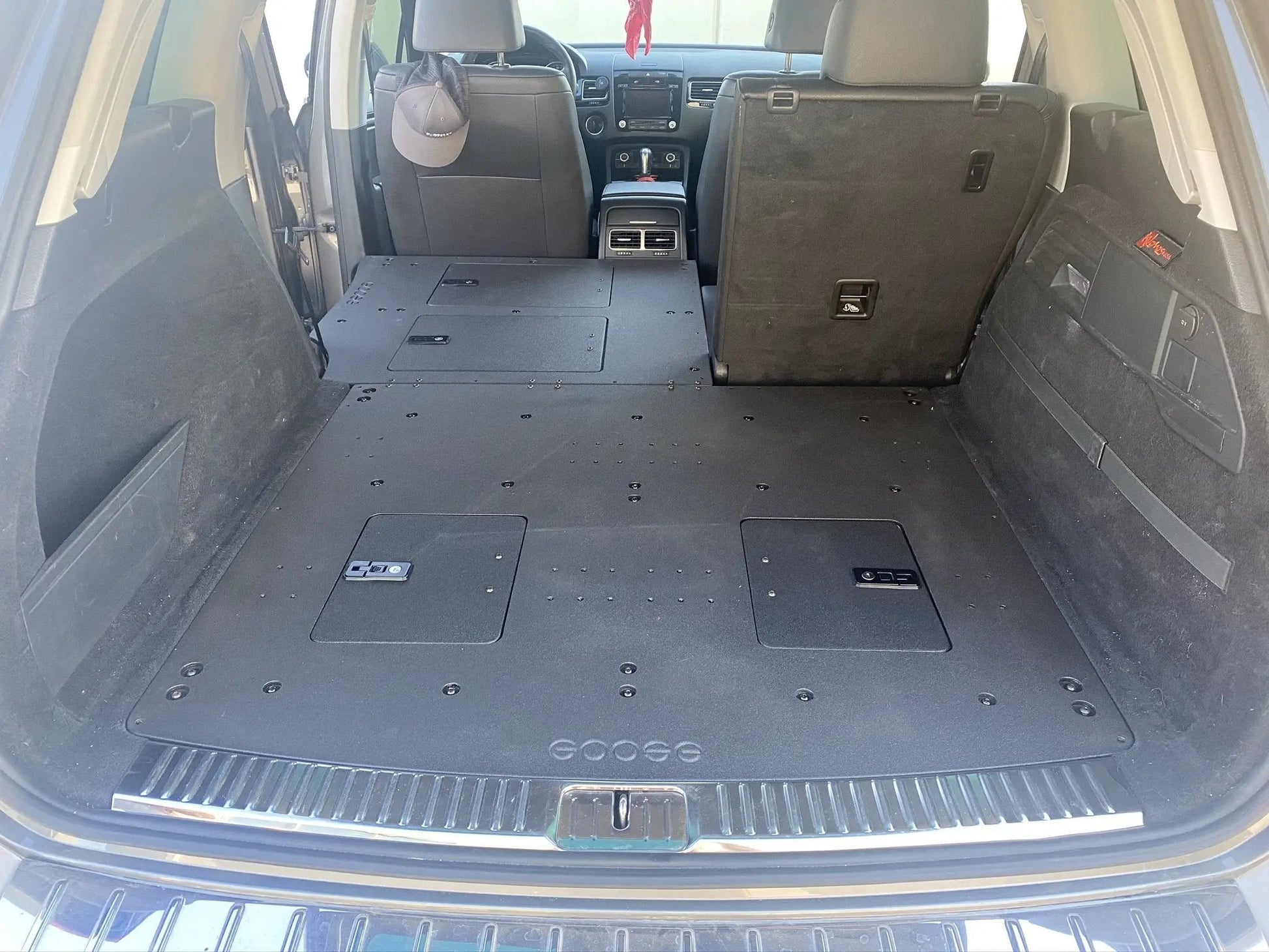 Porsche Cayenne 2011-2017 2nd Gen. - Second Row Seat Delete Plate System by Goose Gear