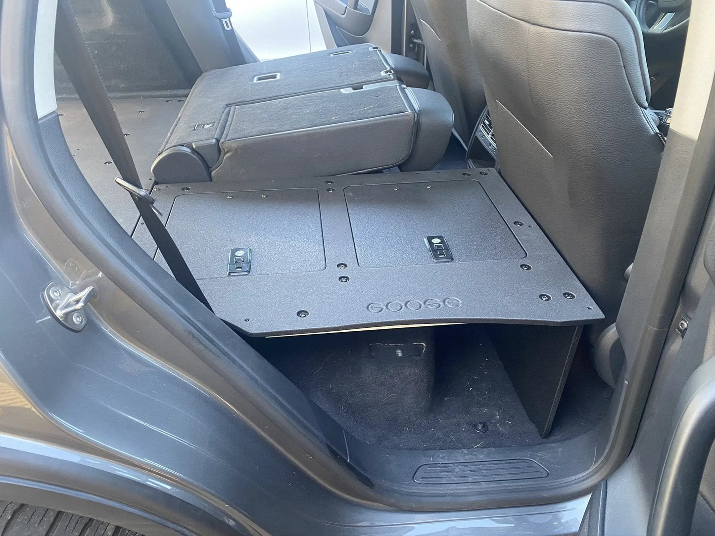 Porsche Cayenne 2011-2017 2nd Gen. - Second Row Seat Delete Plate System by Goose Gear
