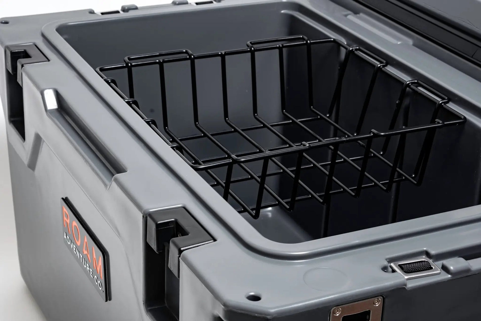 ROAM 45QT Rugged Cooler by ROAM