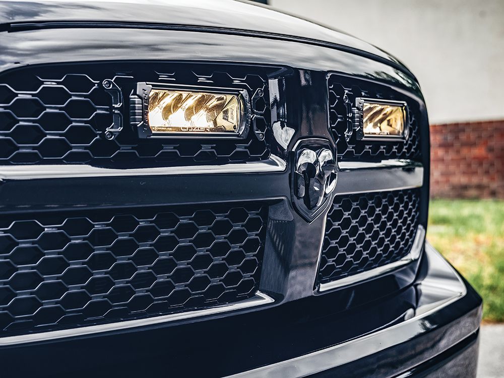 TRIPLE-R-LIGHTS RAM 1500 DS Series - Classic Trim (2013+) - Grille Mount Only (GM-USR1500-01K)
