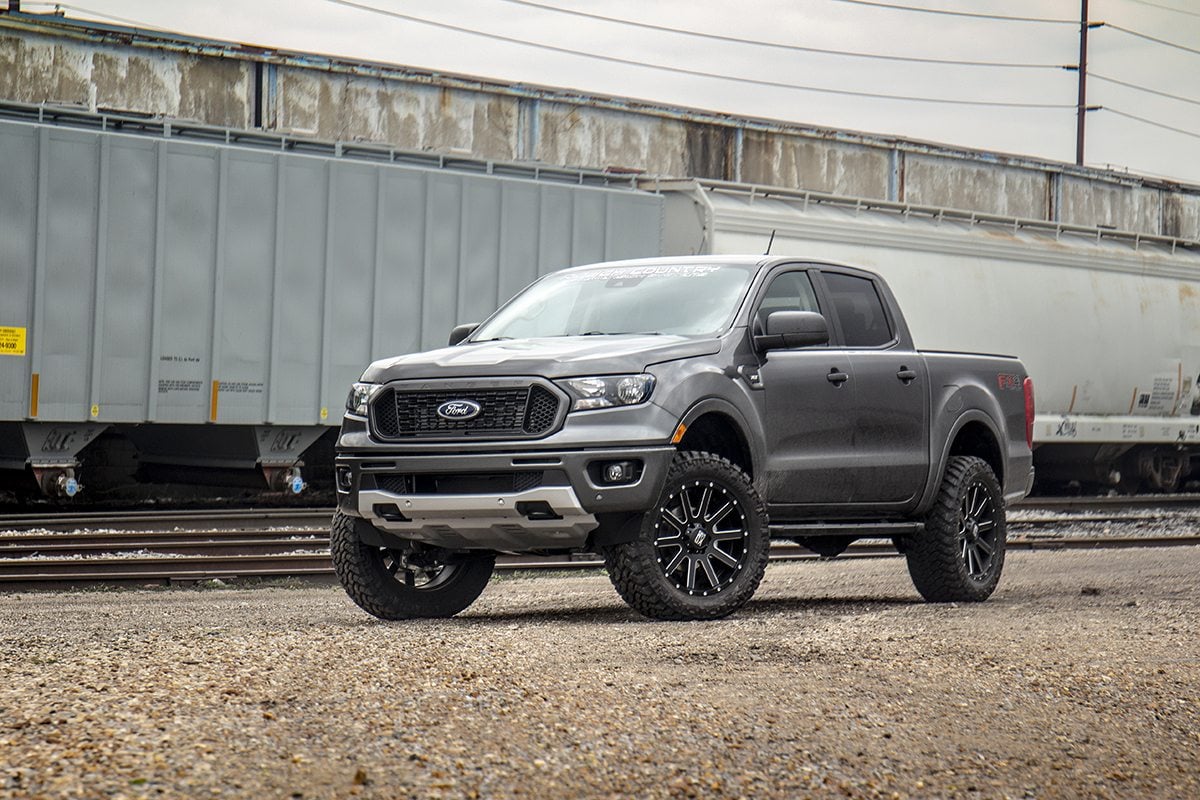 Комплект для лифтовки на 2,5 дюйма | Ford Ranger 2WD/4WD (2019-2024)