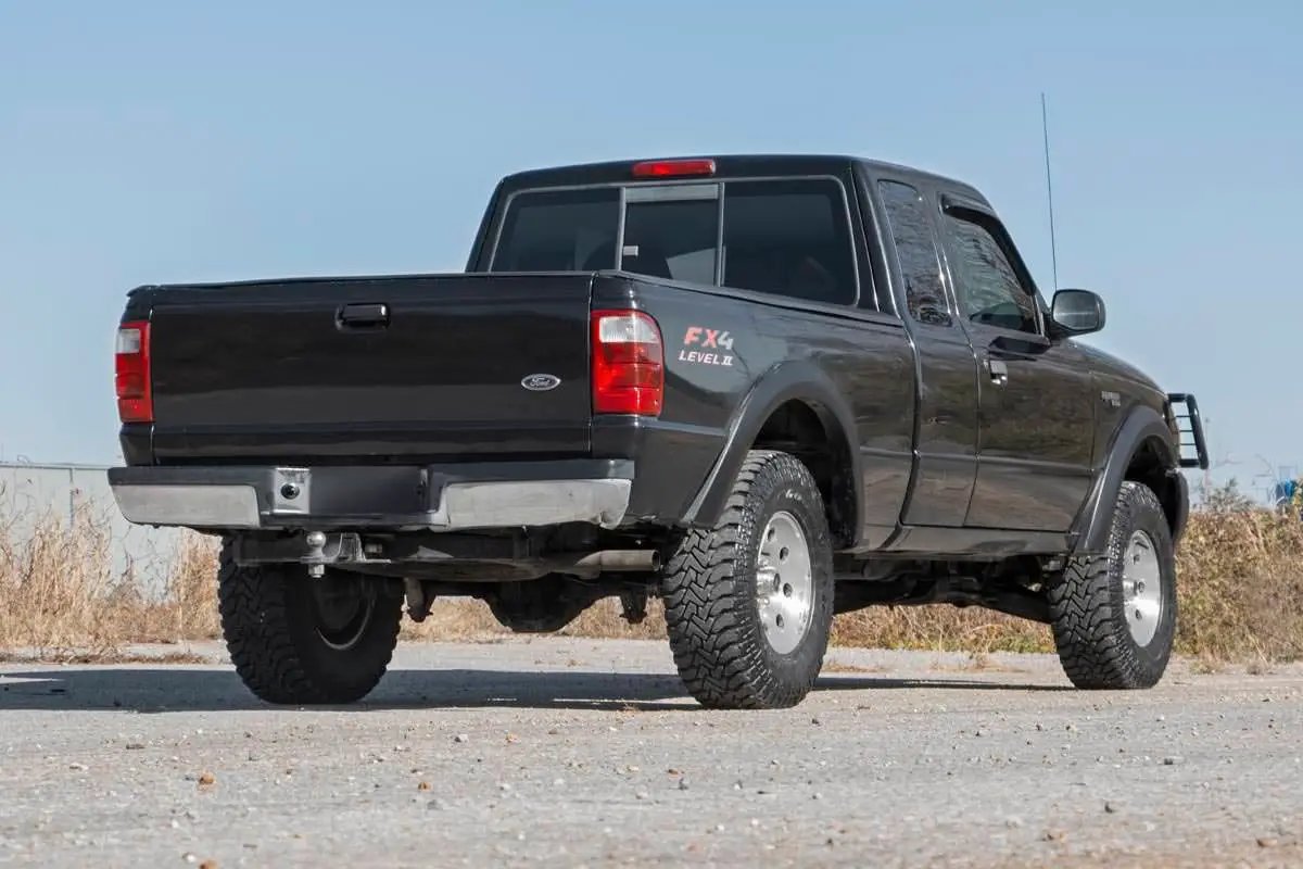 Rough Country 1.5 Inch Leveling Kit | Ford Ranger 4WD (1998-2011) by Rough Country