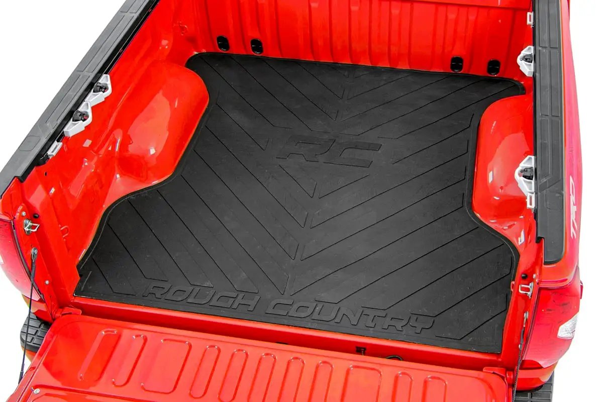 Rough Country Bed Mat | 6'7" Bed | RC Logo | Chevy/GMC Sierra 1500 (19-26)/Silverado 1500 (19-26) by Rough Country