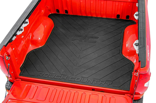 Rough Country Bed Mat | 6'7" Bed | RC Logo | Chevy/GMC Sierra 1500 (19-26)/Silverado 1500 (19-26)