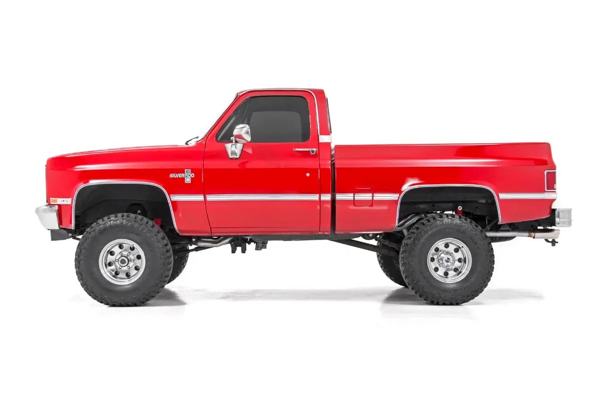 Rough Country 4 Inch Lift Kit | Chevy/GMC C10/K10 Truck & SUV/K5 Blazer 4WD (1977-1991) by Rough Country