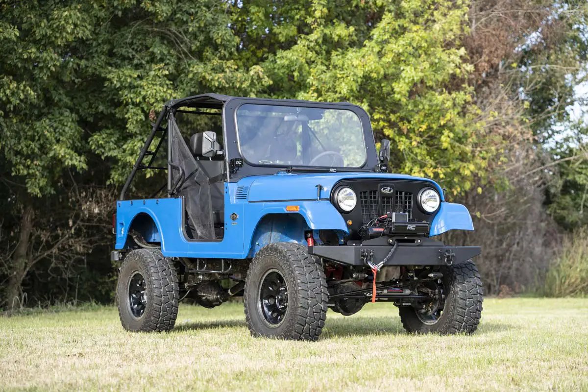 Rough Country Winch Plate | PRO9500 | Mahindra Roxor by Rough Country