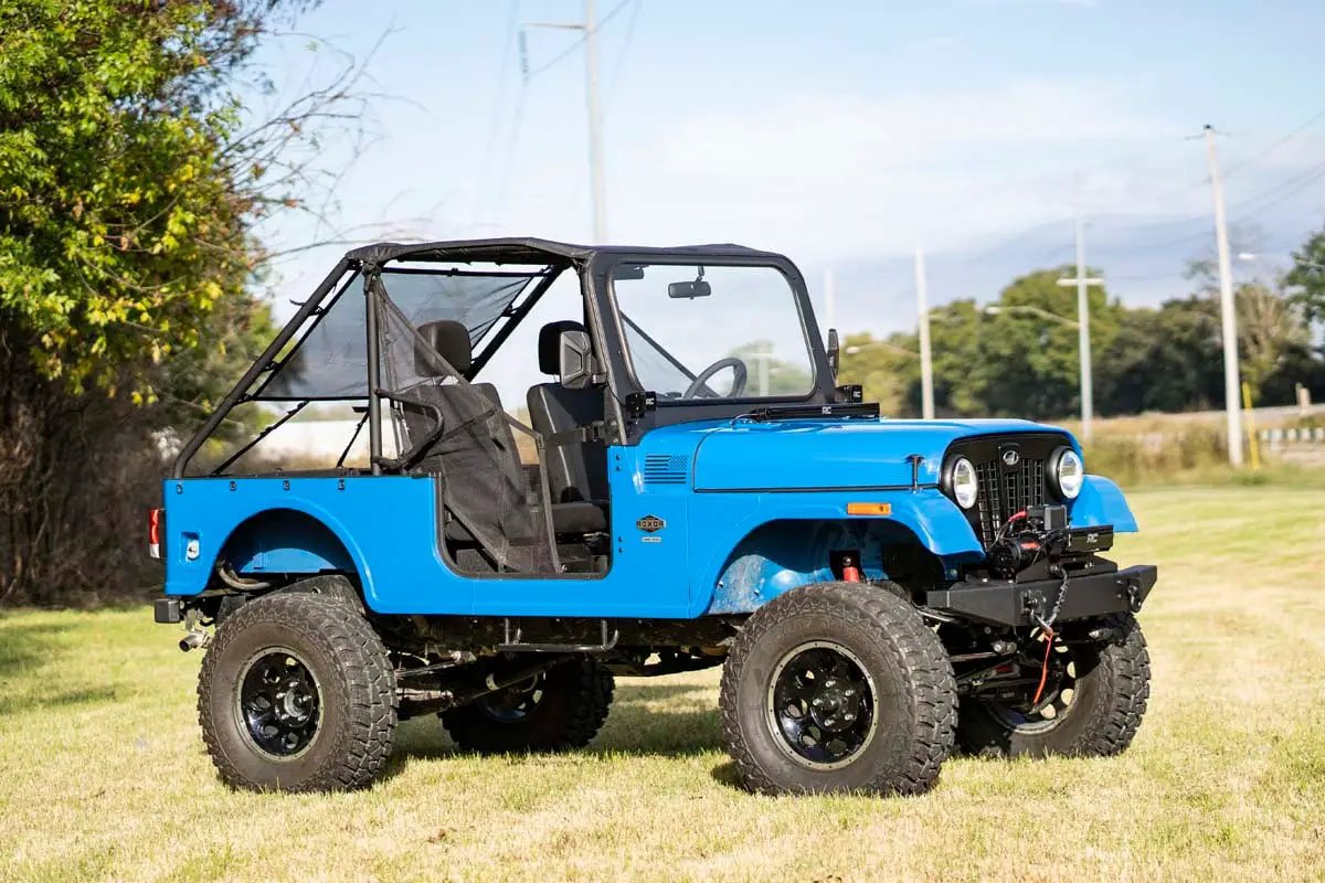 Rough Country Winch Plate | PRO12000S | Mahindra Roxor by Rough Country