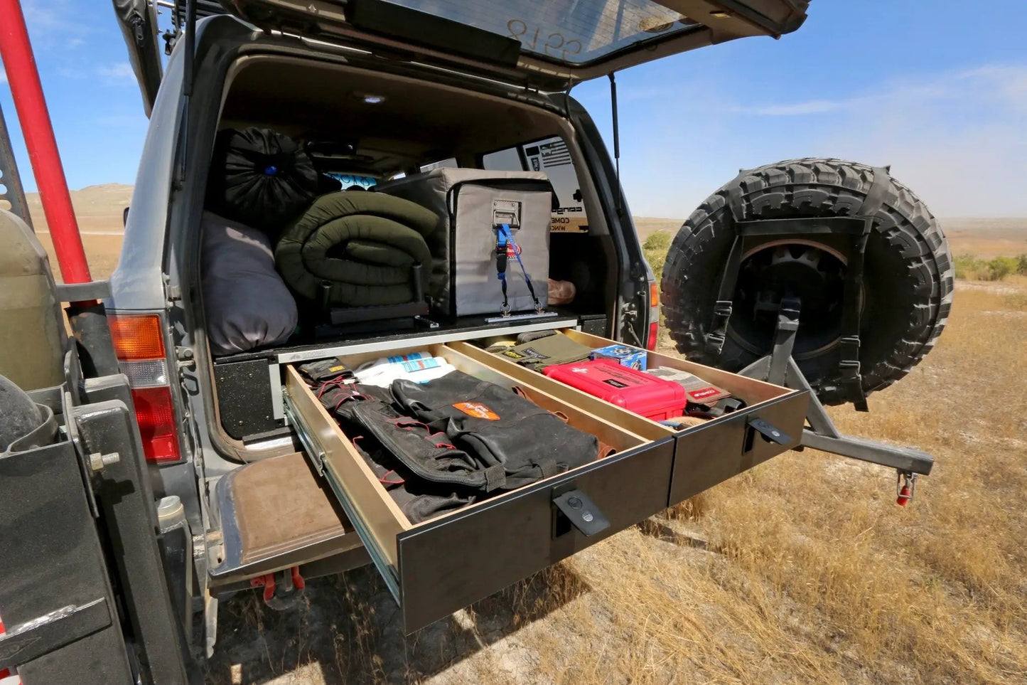 Stealth Sleep and Storage Package for Toyota Land Cruiser 1991-1997 80 Series - 43-3/8" W x 8" H x 40" D by Goose Gear