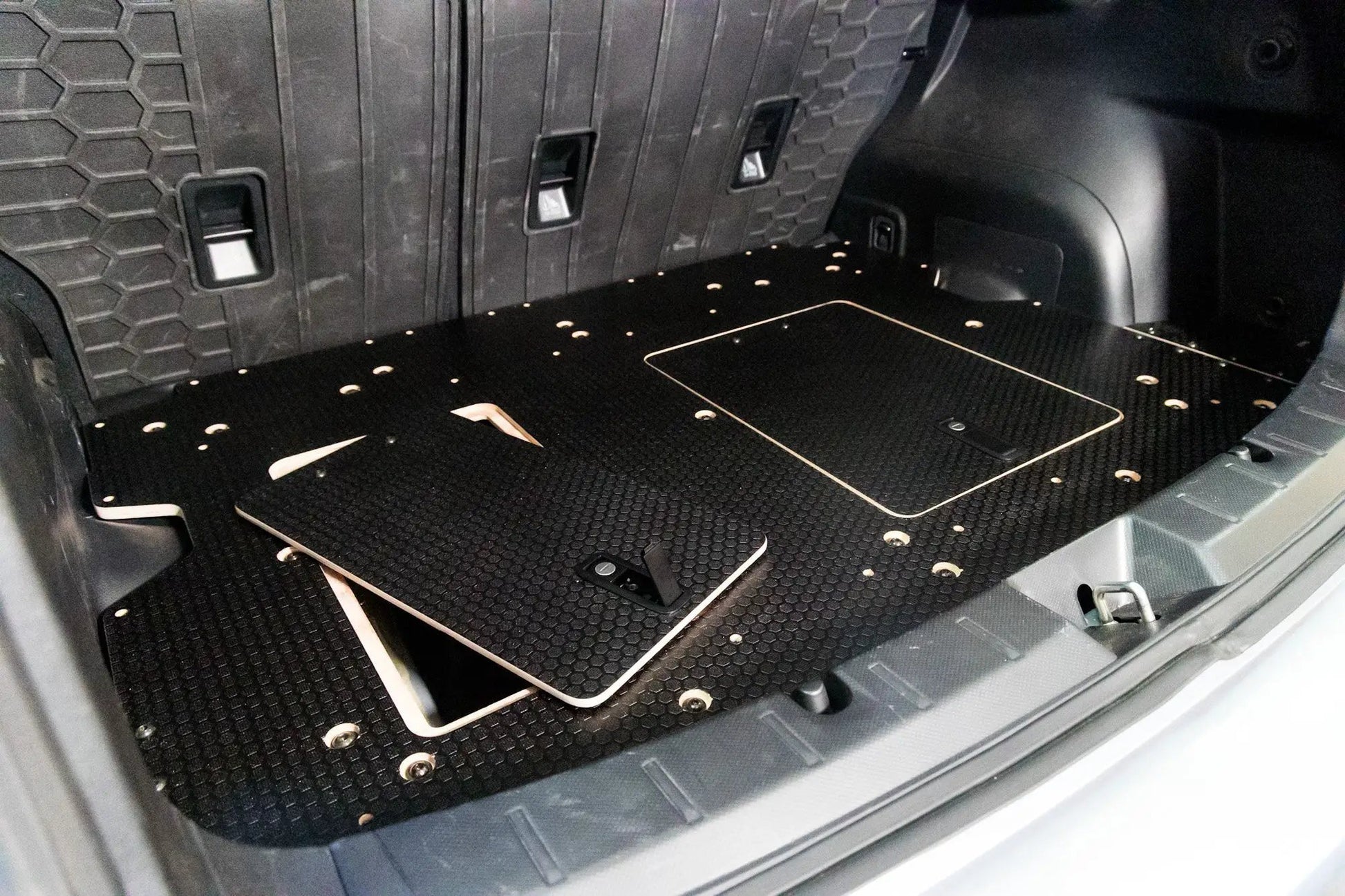 Subaru Crosstrek 2018-2023 2nd Gen. - Rear Plate System by Goose Gear