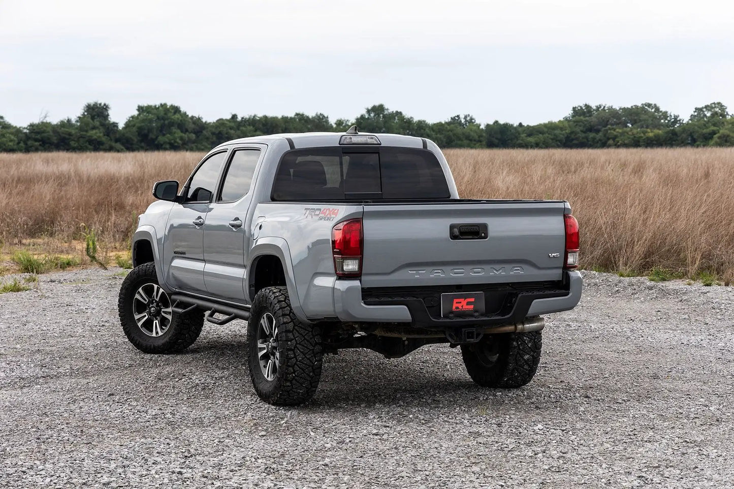 Rough Country Nerf Steps | Cab Length | Crew Cab | 5' Bed | Toyota Tacoma 2WD/4WD (05-23) by Rough Country