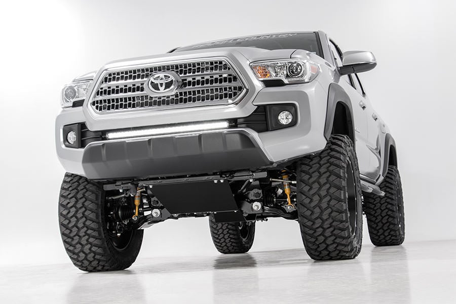 Rough Country 4 Inch Lift Kit | N3 Struts | Toyota Tacoma 2WD/4WD (2016-2023)