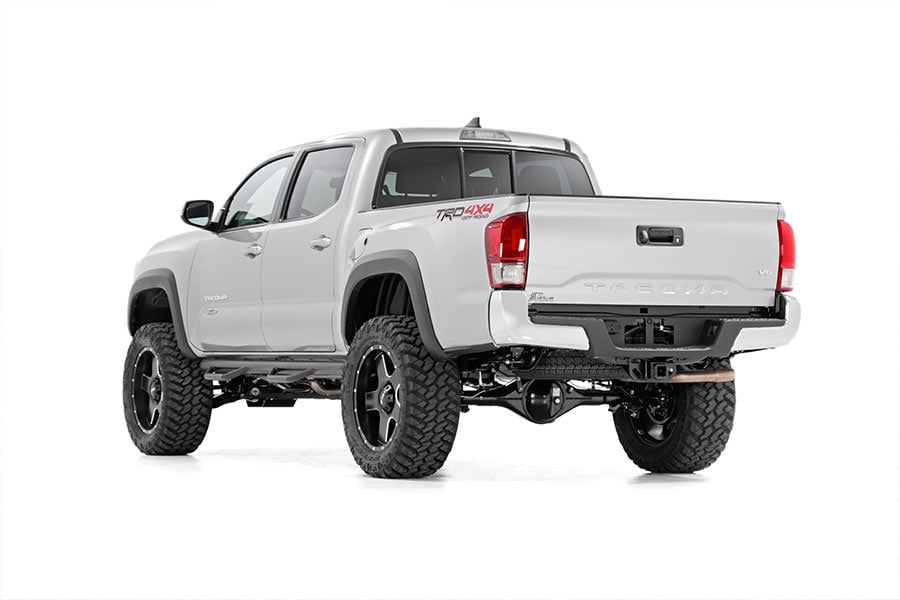 Rough Country 4 Inch Lift Kit | N3 Struts | Toyota Tacoma 2WD/4WD (2016-2023)