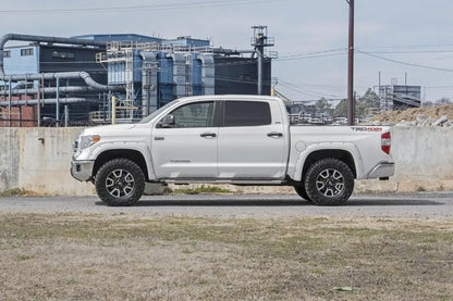 Rough Country 2.5-3 Inch Leveling Kit | Toyota Tundra 4WD (2007-2021) by Rough Country