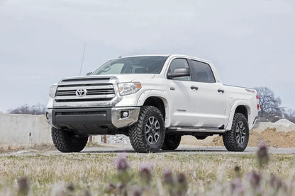 Rough Country 2.5-3 Inch Leveling Kit | Toyota Tundra 4WD (2007-2021) by Rough Country