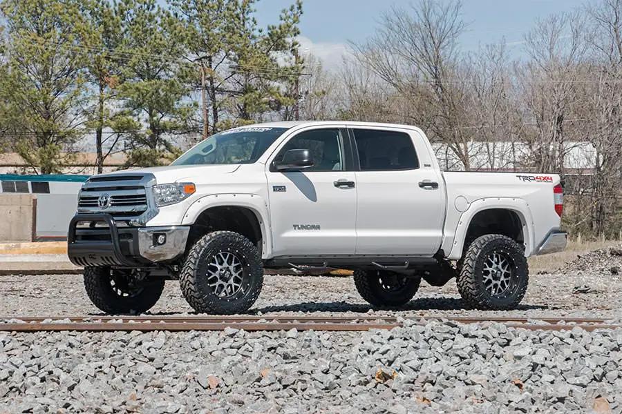 Rough Country 6 Inch Lift Kit | Toyota Tundra 2WD/4WD (2016-2021) by Rough Country