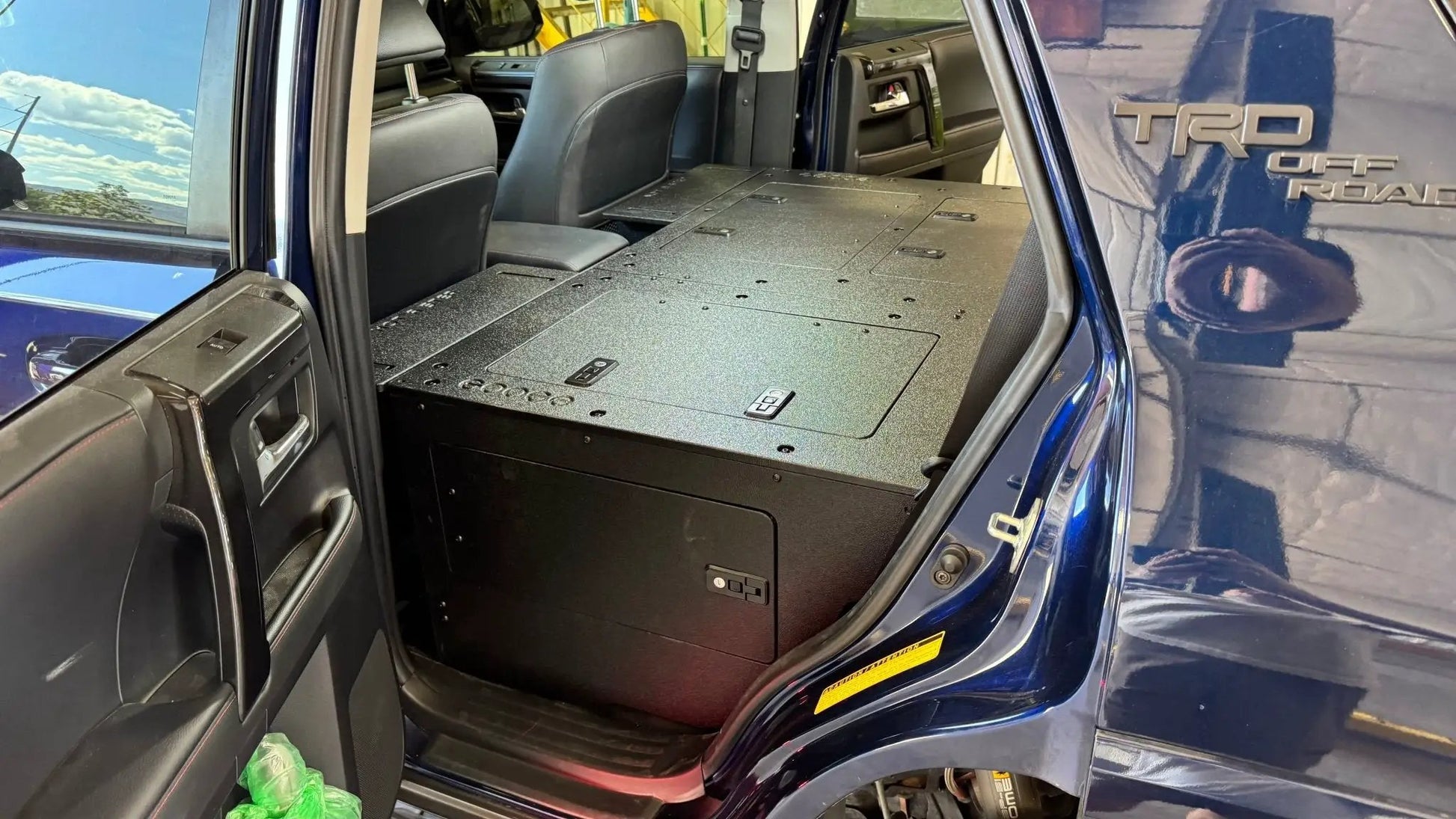 Toyota - 4Runner - 2010-2024 - 5th Gen - Standard - Explore Series - Seat Delete Plate System - Second Row - V2 - 10" Module Based by Goose Gear