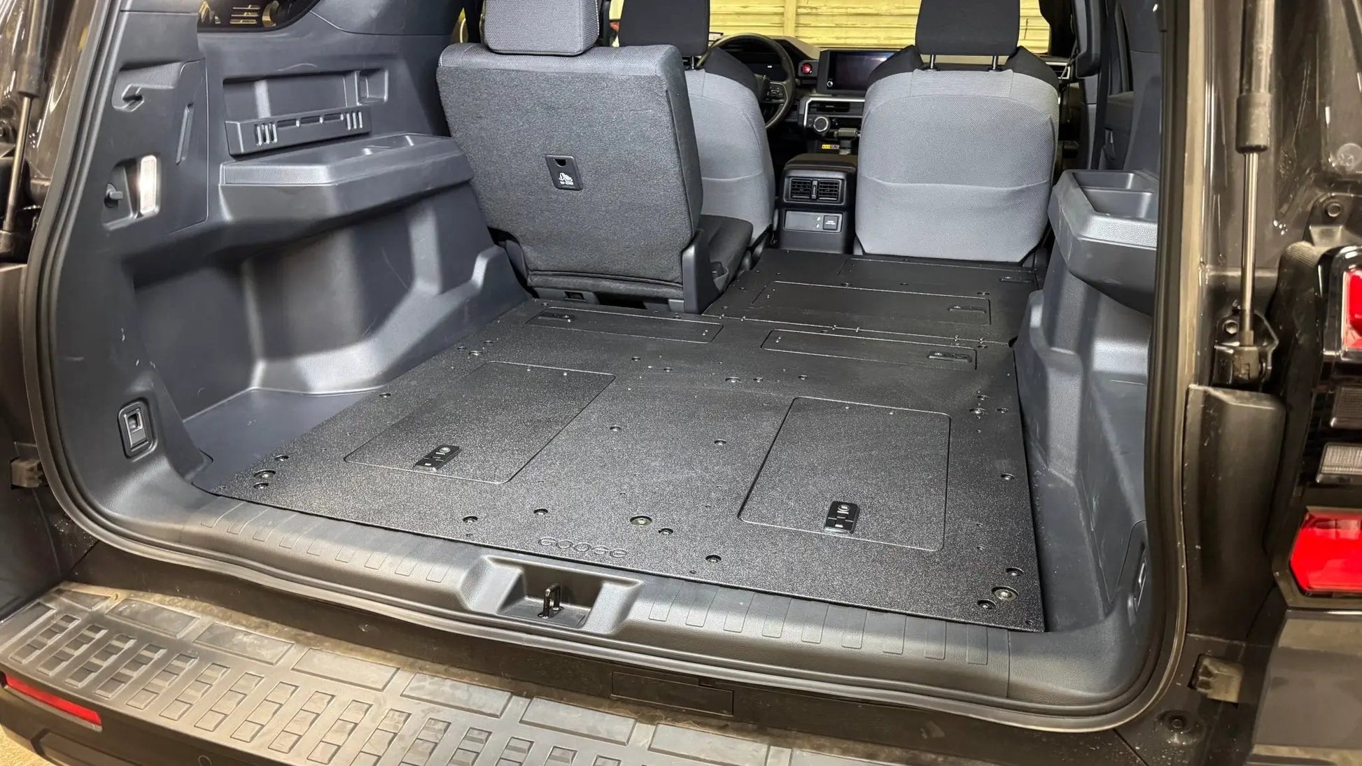 Toyota - 4Runner - 2025-Present - 6th Gen - Explore Series - Seat Delete Plate System - Plate Based - Non-Hybrid - Non-Third Row Vehicles by Goose Gear