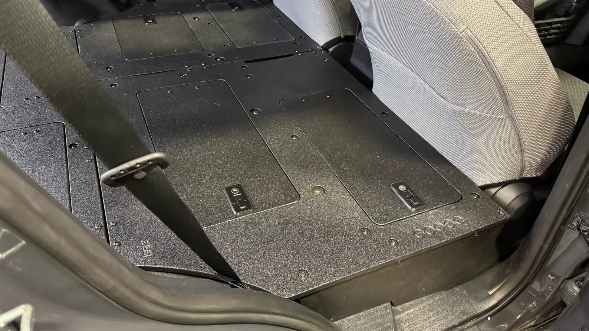 Toyota - 4Runner - 2025-Present - 6th Gen - Explore Series - Seat Delete Plate System - Plate Based - Non-Hybrid - Non-Third Row Vehicles by Goose Gear