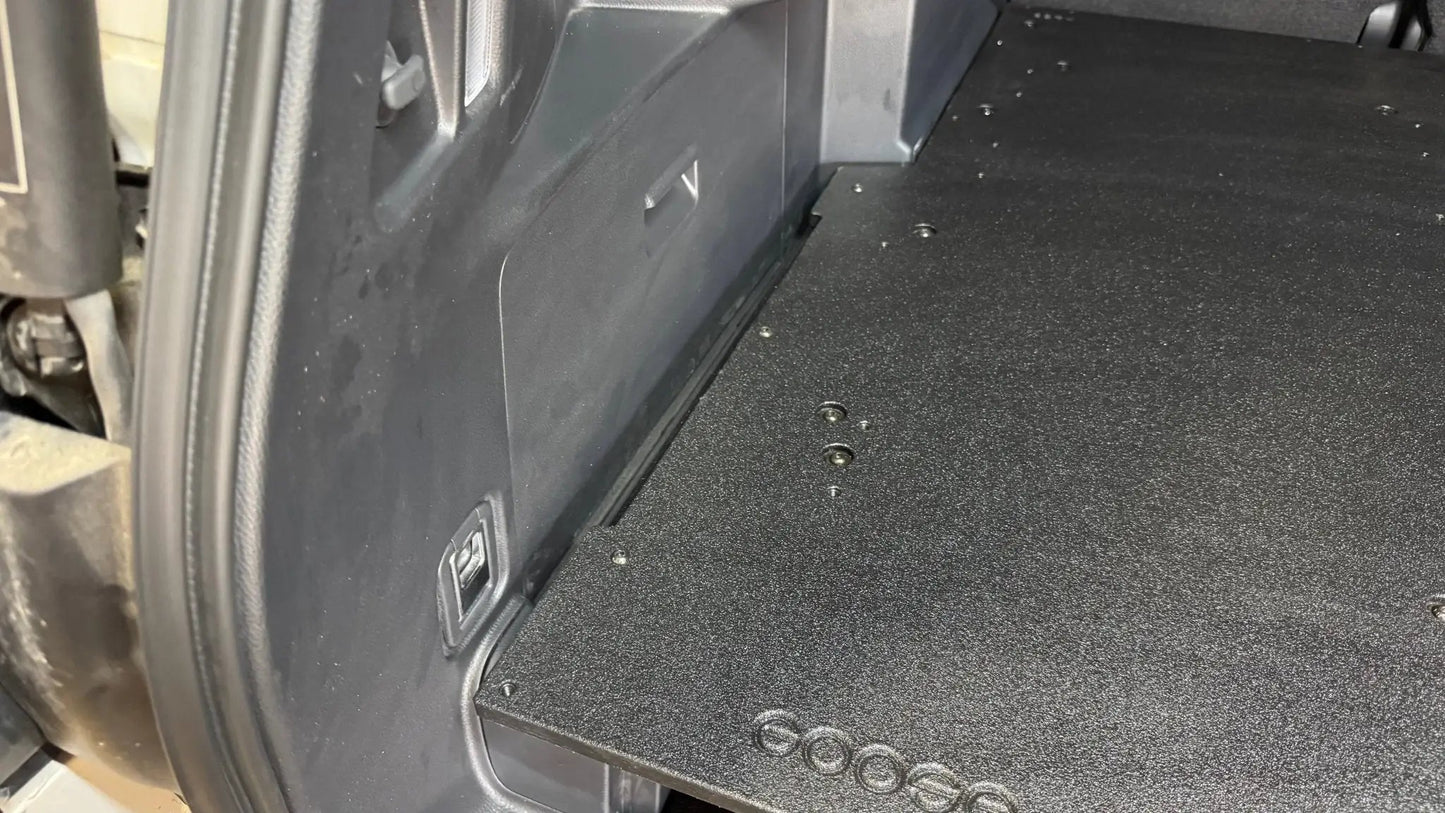 Toyota - 4Runner - 2025-Present - 6th Gen - Hybrid - Explore Series - Rear Plate System by Goose Gear