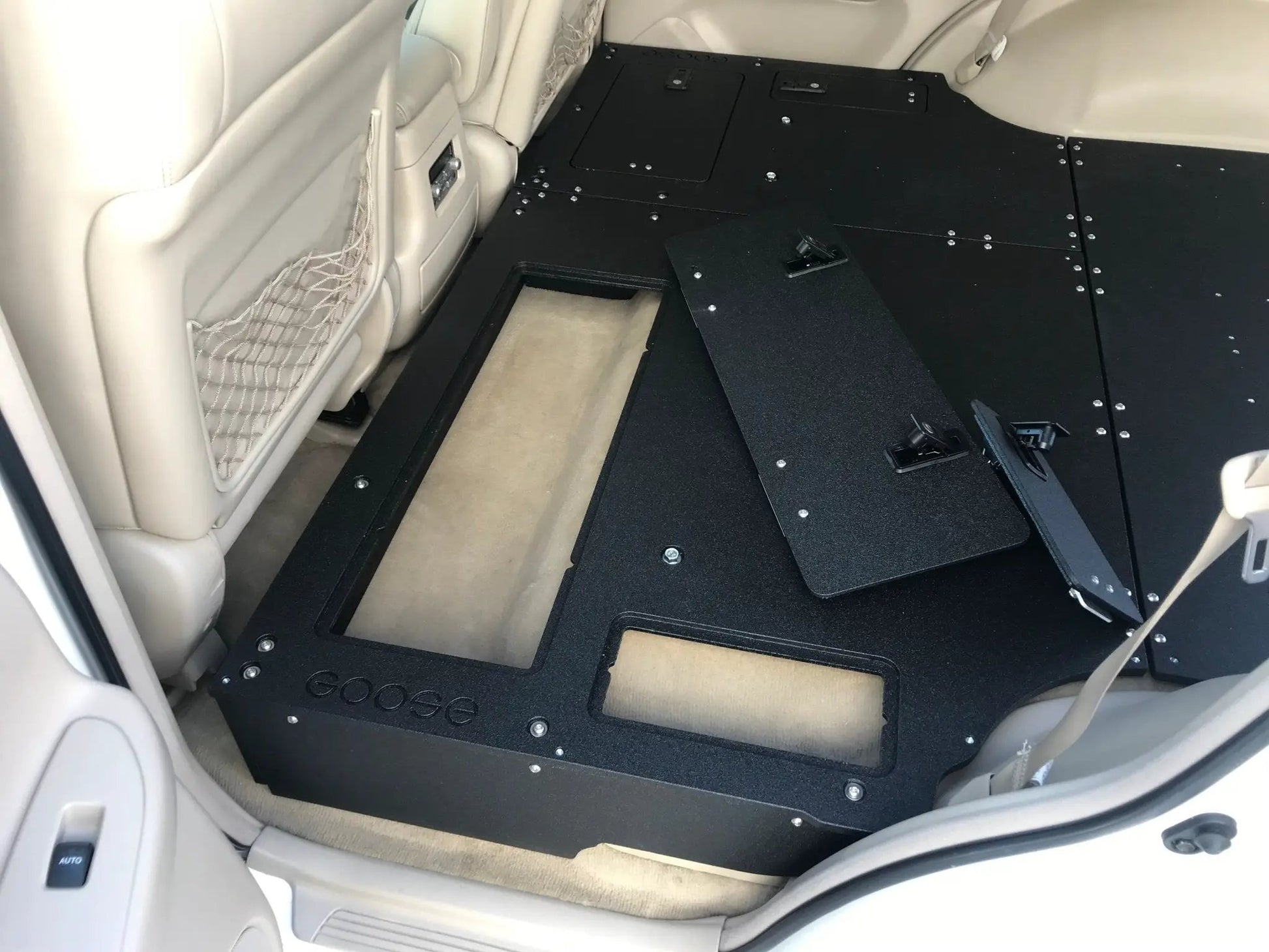 Toyota Land Cruiser 1998-2007 100 Series - Second Row Seat Delete Plate System by Goose Gear