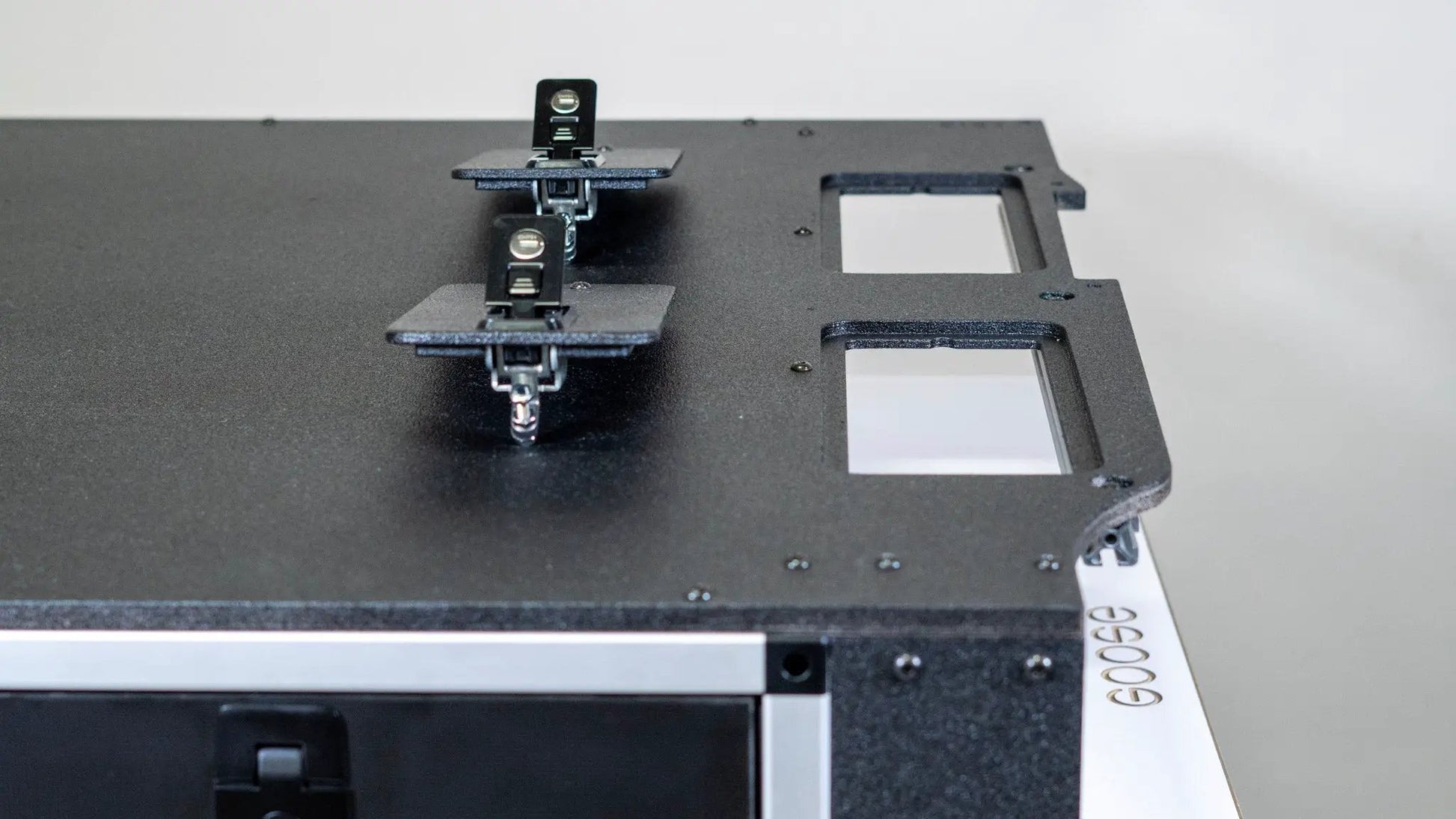 Toyota Land Cruiser 1998-2007 100 Series - Side x Side Drawer Module with Fitted Top Plate by Goose Gear