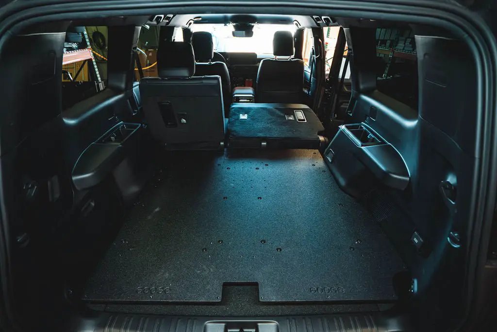 Toyota - Land Cruiser - 2024-Present - LC250 - Explore Series - Rear Plate System by Goose Gear