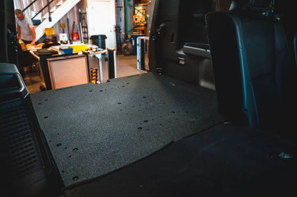 Toyota - Land Cruiser - 2024-Present - LC250 - Explore Series - Rear Plate System by Goose Gear