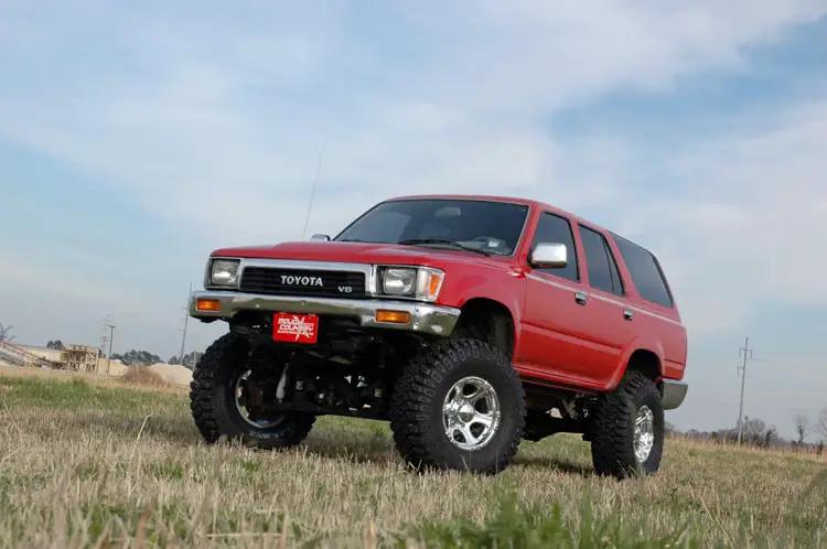 Rough Country 4-5 Inch Lift Kit | Toyota 4Runner 4WD (1990-1995) by Rough Country