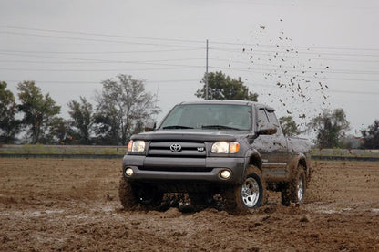 Комплект для лифтовки 2,5 дюйма | Toyota Tundra 2WD/4WD (2000-2006)