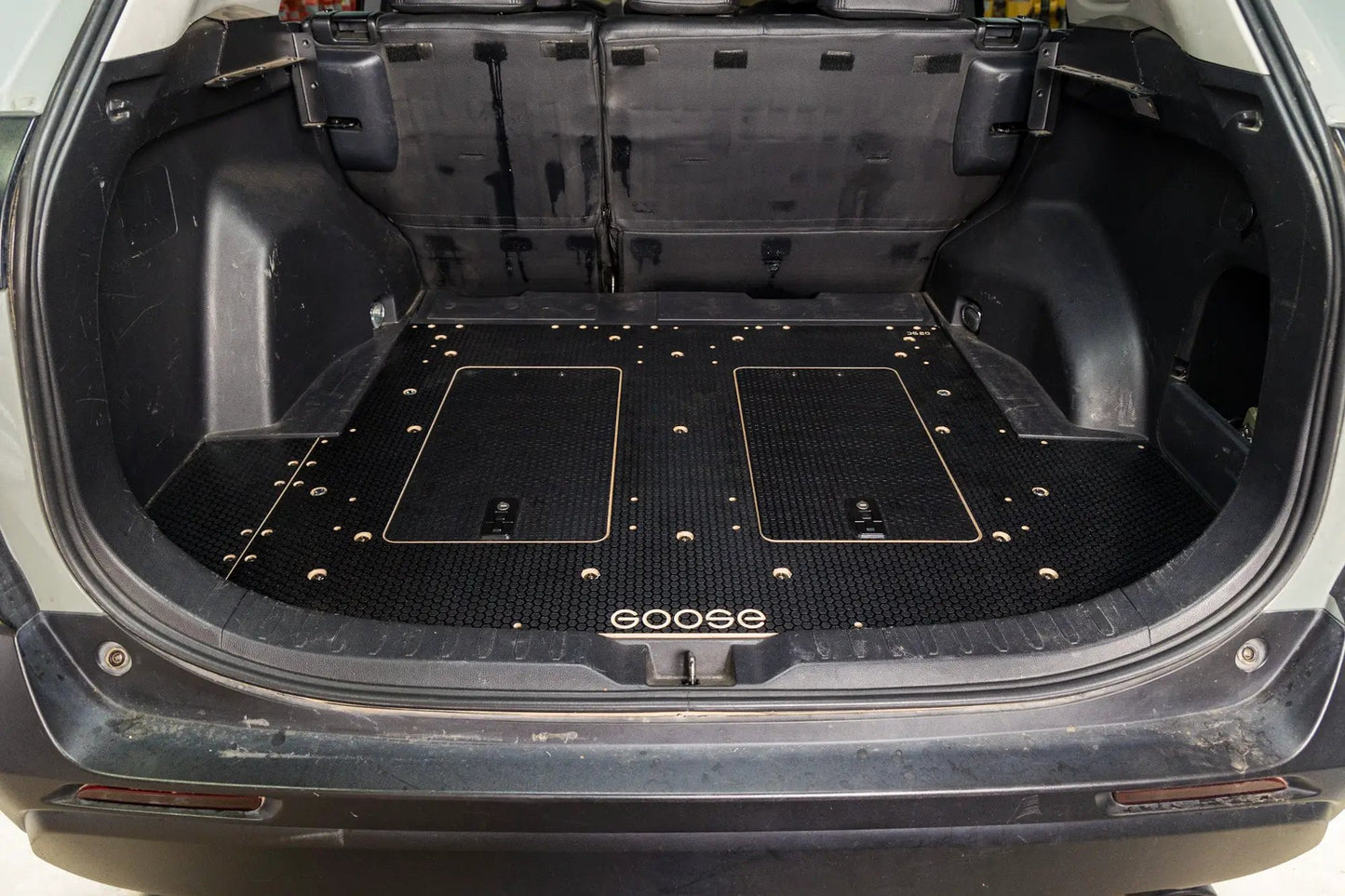 Toyota Rav4 2019-Present 5th Gen. - Rear Plate System by Goose Gear
