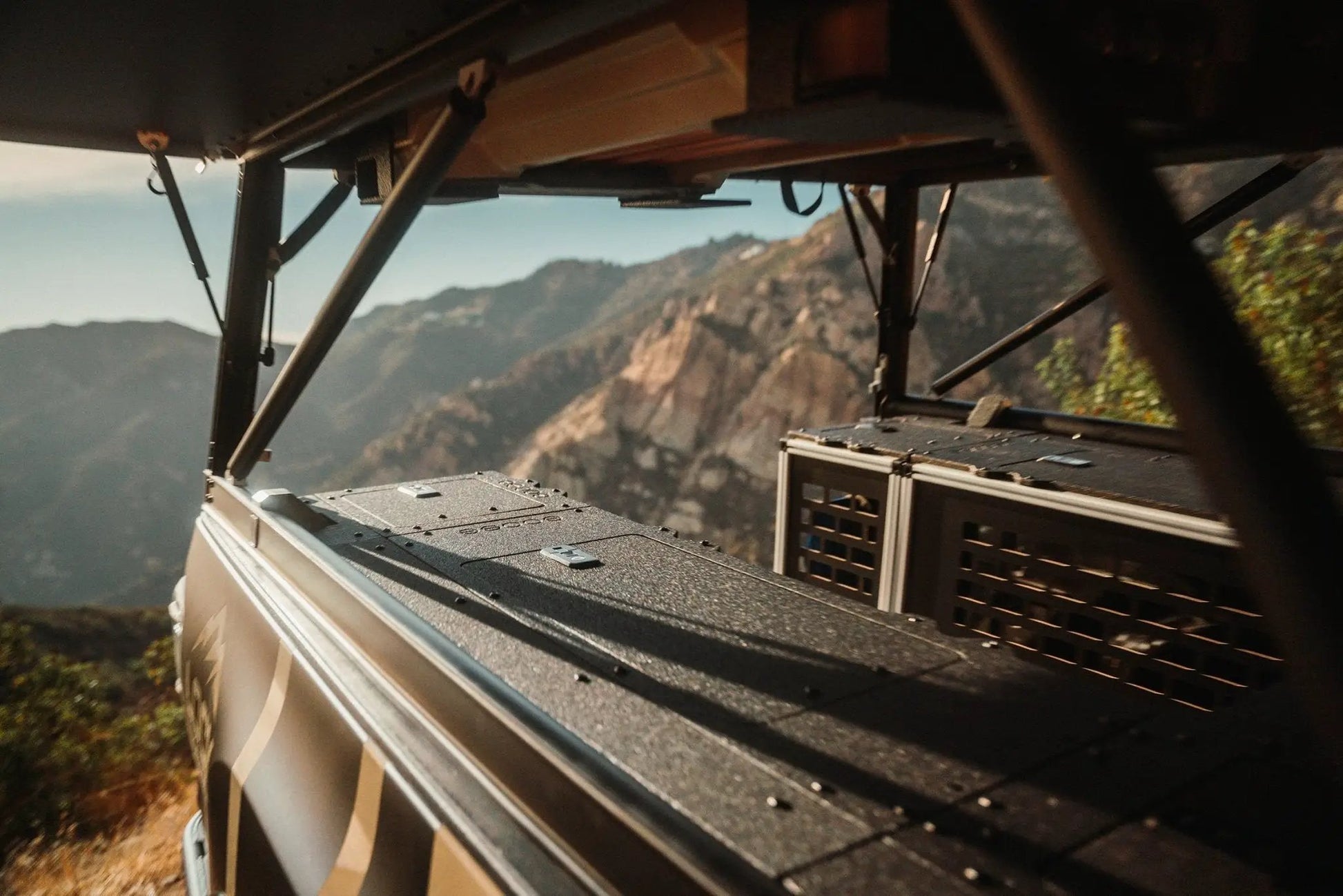 Toyota Tacoma - 2005-2015 - 2nd Gen - 6’ Bed - Explore Series - UltraLite - GFC by Goose Gear