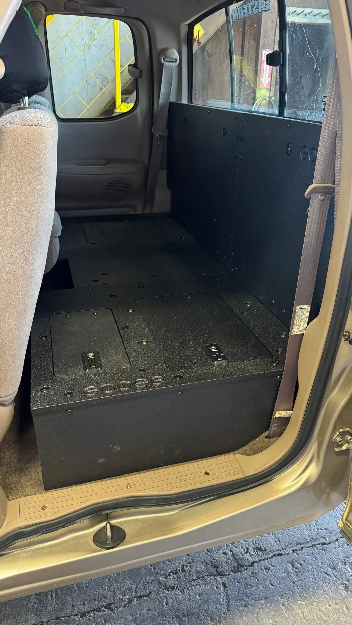 Toyota - Tundra - 2000-2006 - 1st Gen - Access Cab - Explore Series - Seat Delete Plate System - Second Row - 100% by Goose Gear