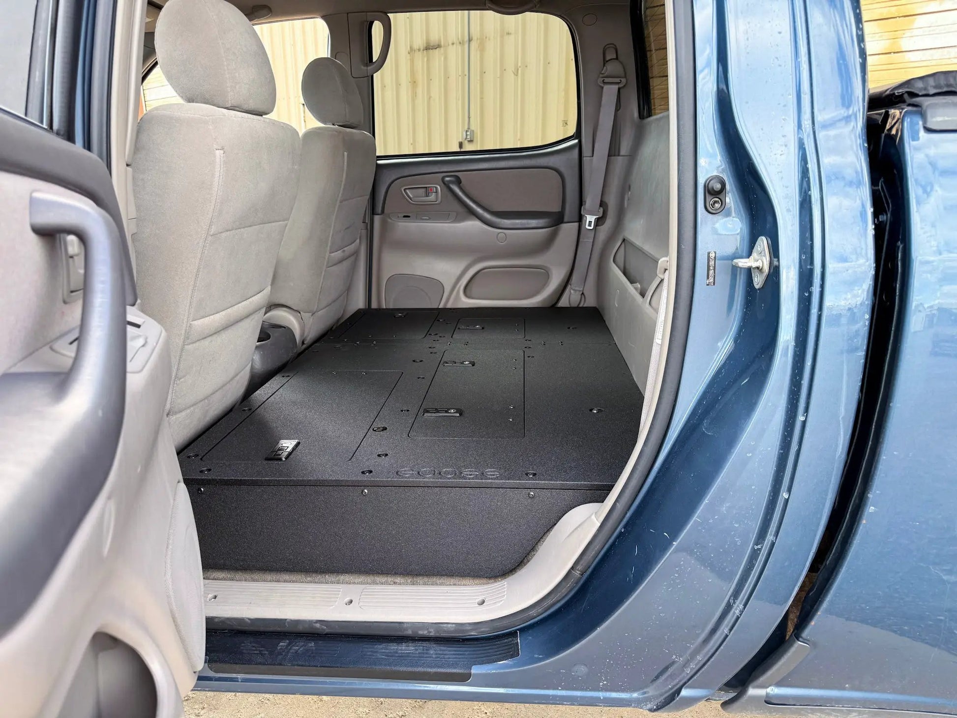 Toyota Tundra - 2000-2006 1st Gen - Double Cab - Second Row Seat Delete Plate System by Goose Gear