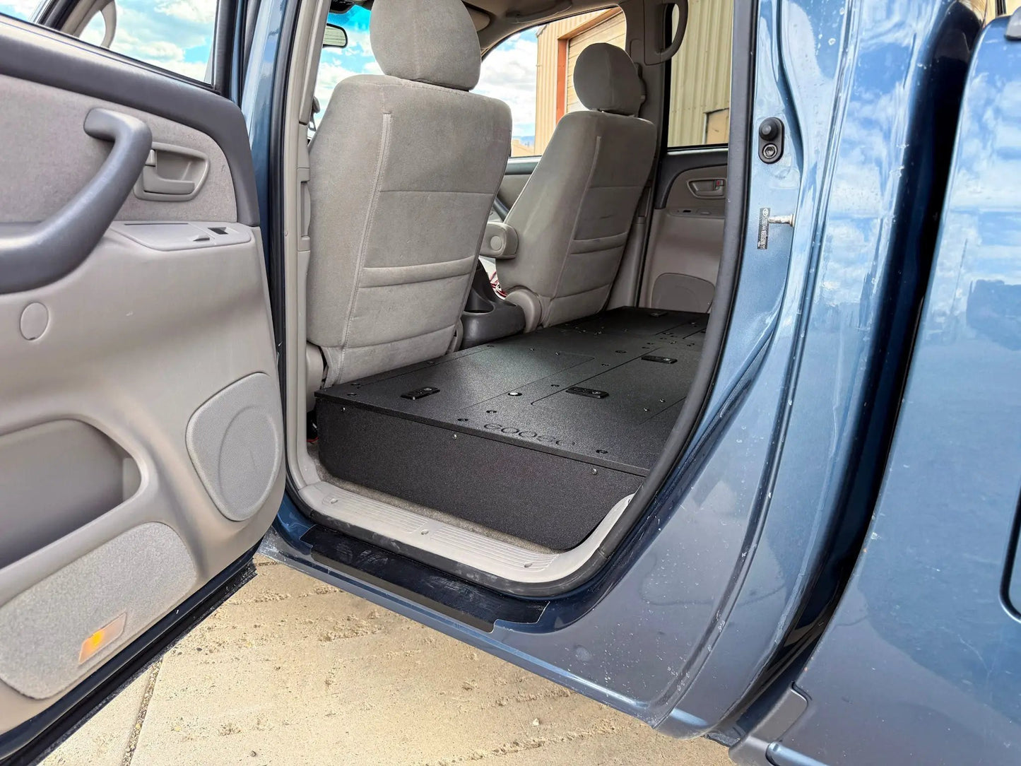 Toyota Tundra - 2000-2006 1st Gen - Double Cab - Second Row Seat Delete Plate System by Goose Gear