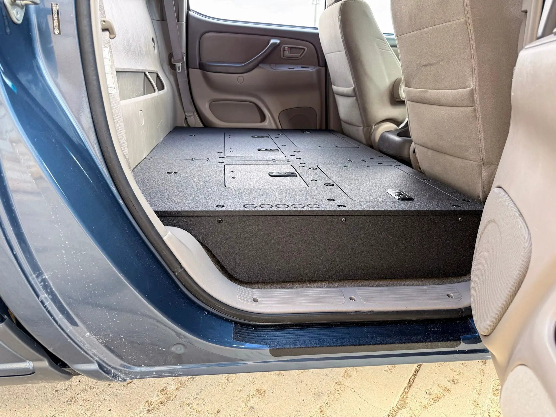 Toyota Tundra - 2000-2006 1st Gen - Double Cab - Second Row Seat Delete Plate System by Goose Gear