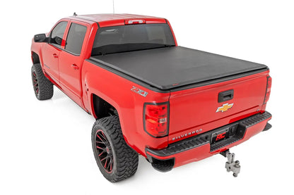 Rough Country Soft Roll Up Bed Cover | 5'9" Bed | Chevy/GMC 1500 (14-18 & Classic) by Rough Country