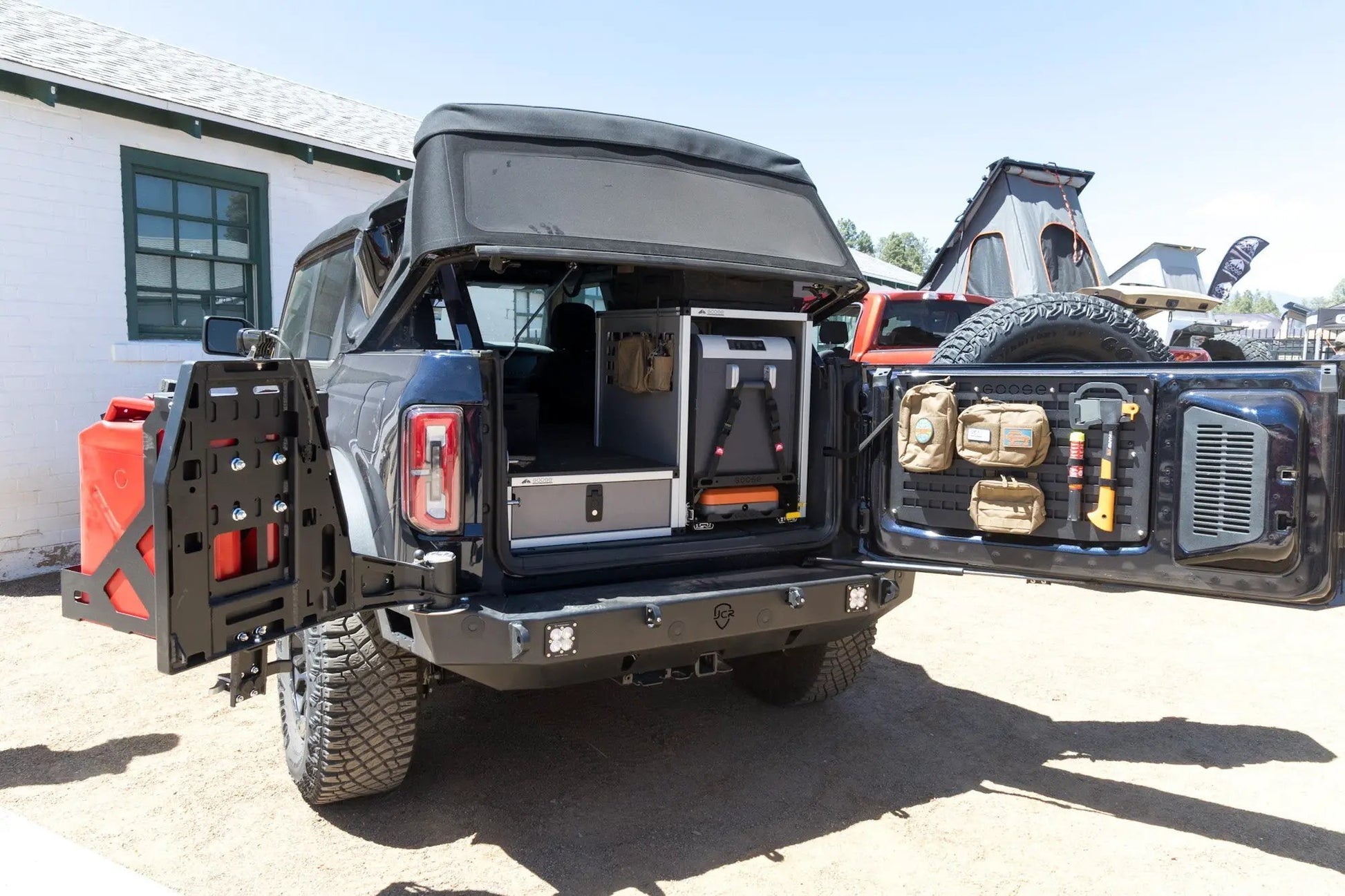 Ultimate Chef and Sleeping Package for Ford Bronco 2021-Present 6th. Gen. 4 Door by Goose Gear