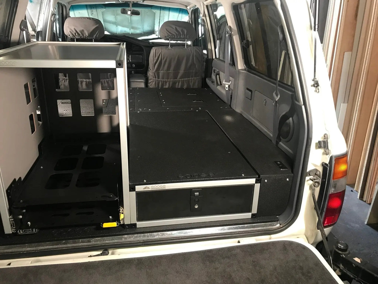 Ultimate Chef and Sleeping Package for Toyota Land Cruiser 1991-1997 80 Series by Goose Gear