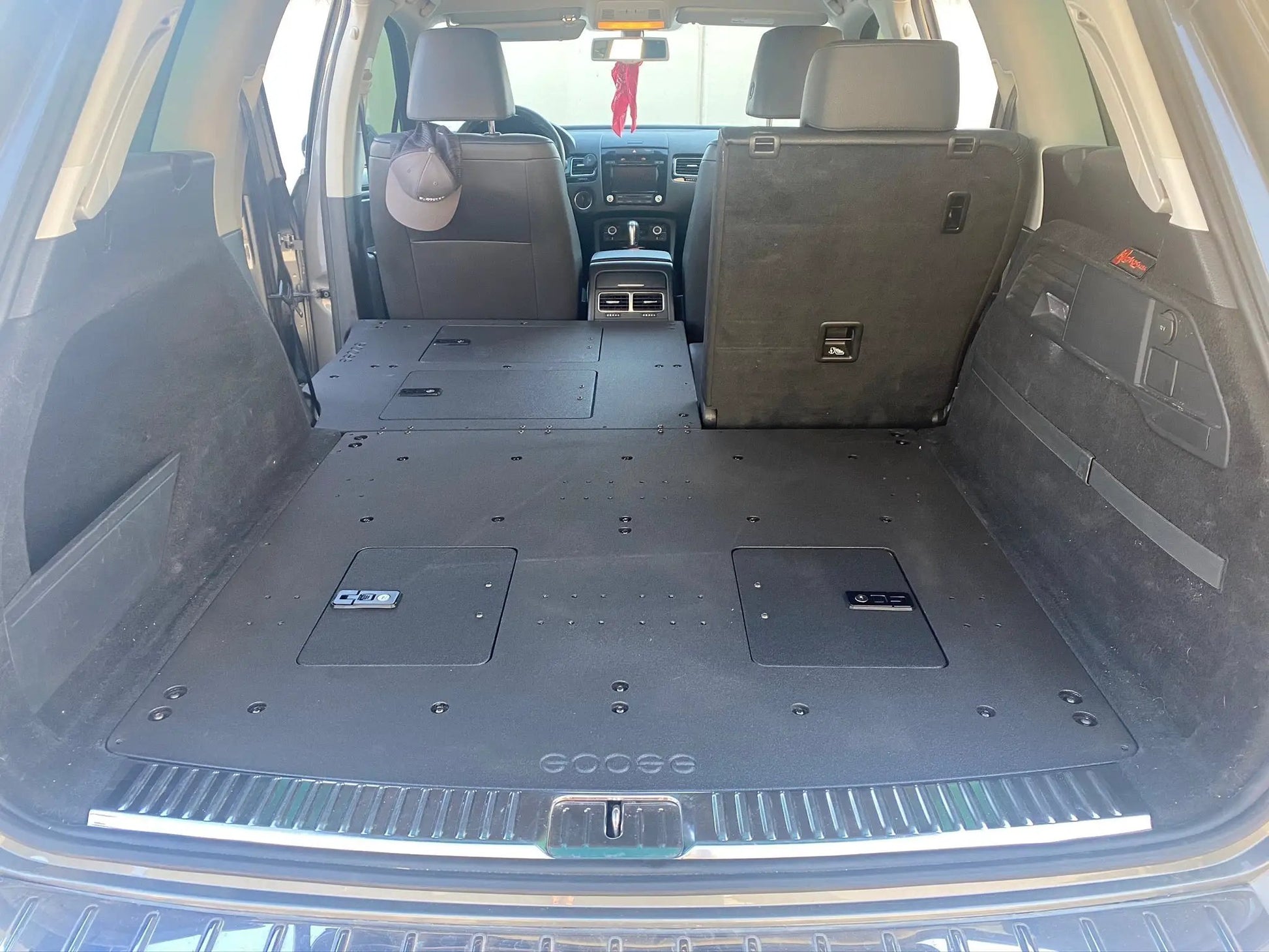 Volkswagen Touareg 2011-2017 2nd Gen. - Second Row Seat Delete Plate System by Goose Gear