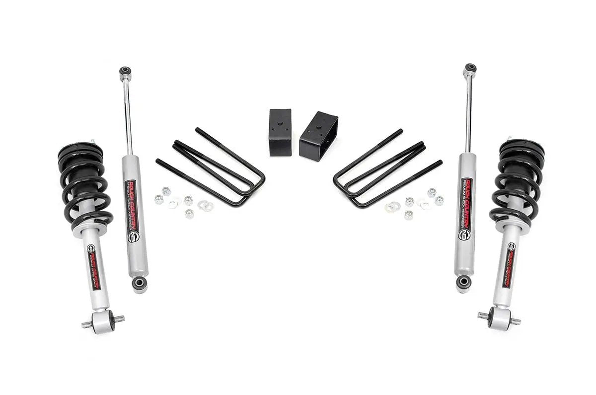 Rough Country 3.5 Inch Lift Kit | N3 Struts | Chevy/GMC 1500 2WD (07-13) by Rough Country