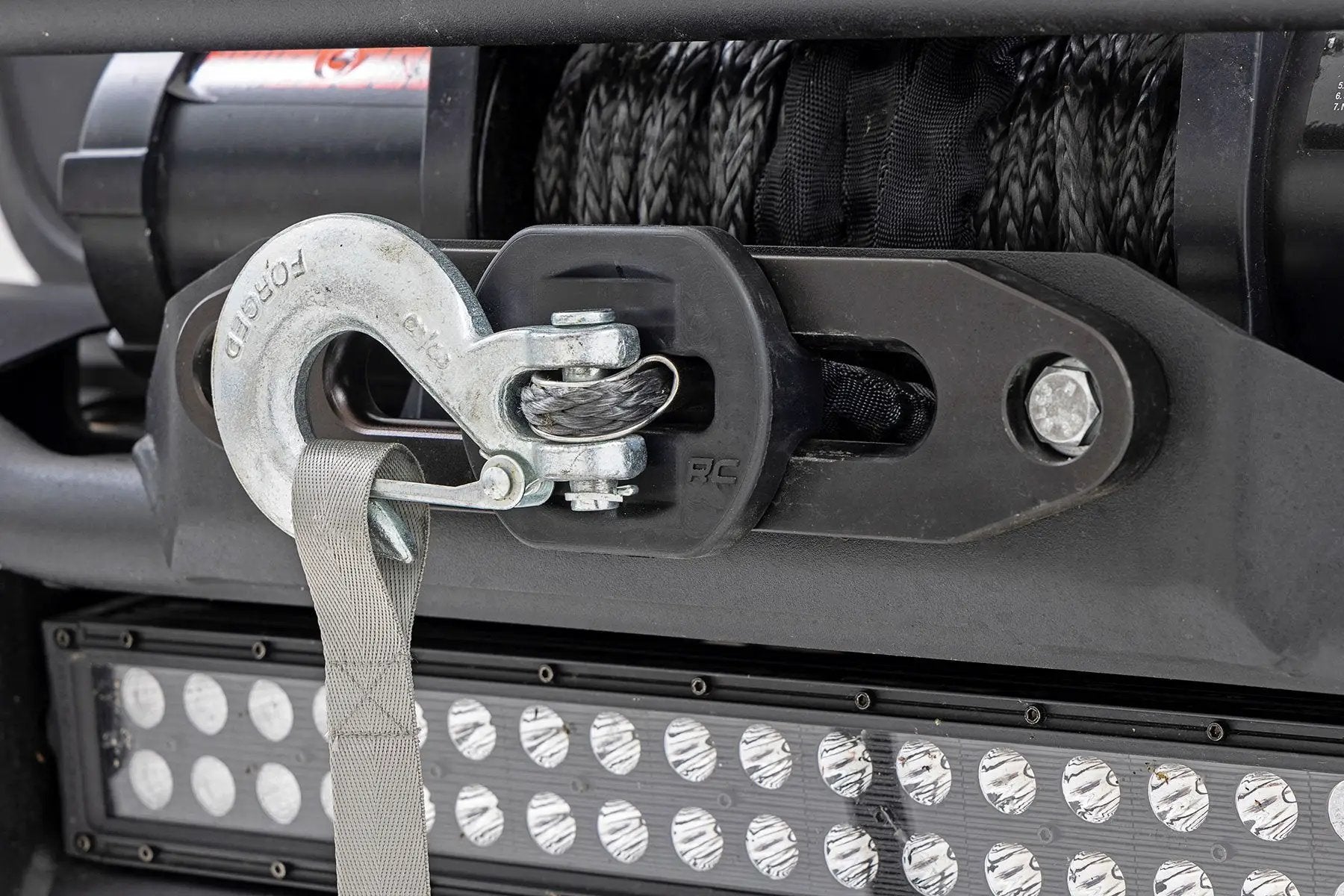 Rough Country Winch Hook Isolator | Synthetic Ropes by Rough Country