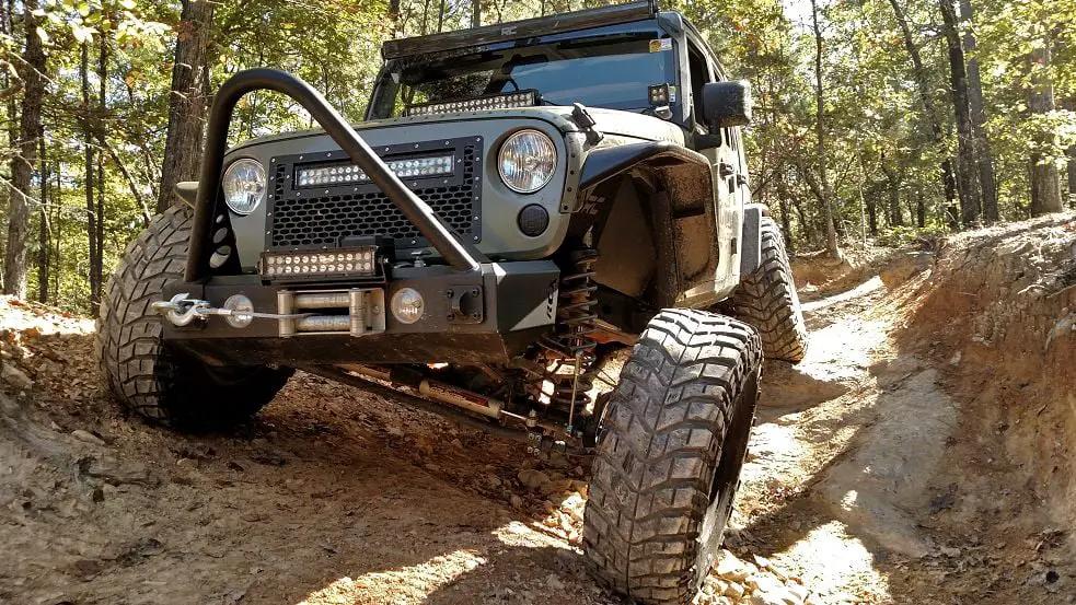 Rough Country 4 Inch Lift Kit | X-Series | V2 | Jeep Wrangler Unlimited 2WD/4WD (2007-2018) by Rough Country